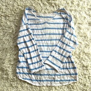 3/$20! EUC Courland Park size large nautical striped shirt! Beautiful, feminine!